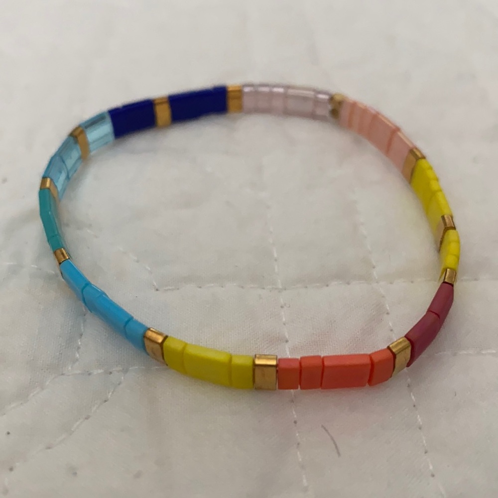 Tila multi-color stretch beaded bracelet